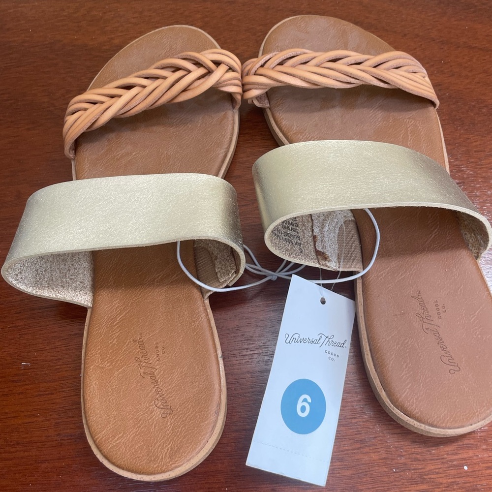 NWT Universal Threads gold + brown strappy sandal size 6 - Picture 3 of 4